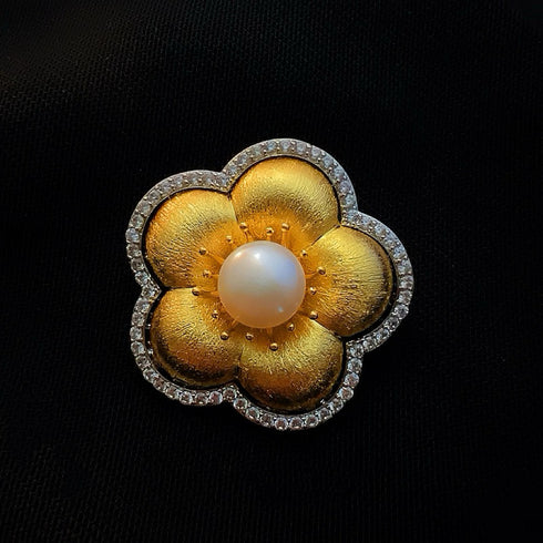 Gold Flower Pearl Brooch